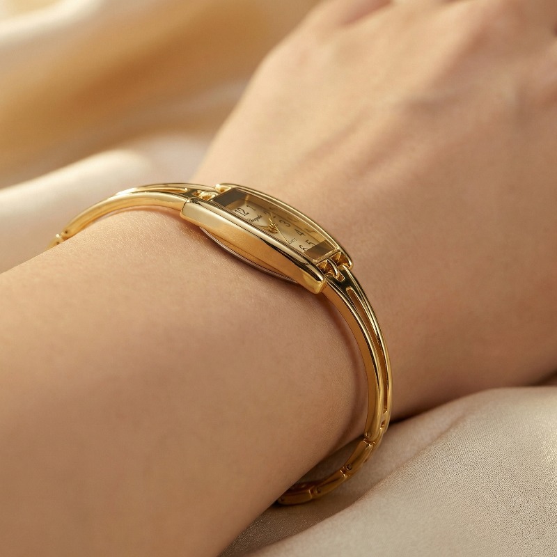 Vintage Watch Crystal - นาฬิกาข้อมือผู้หญิงสุดหรู แฟชั่นทรงสี่เหลี่ยมผืนผ้า สายโลหะผสม นาฬิกาควอตซ์ วินเทจ ประณีต