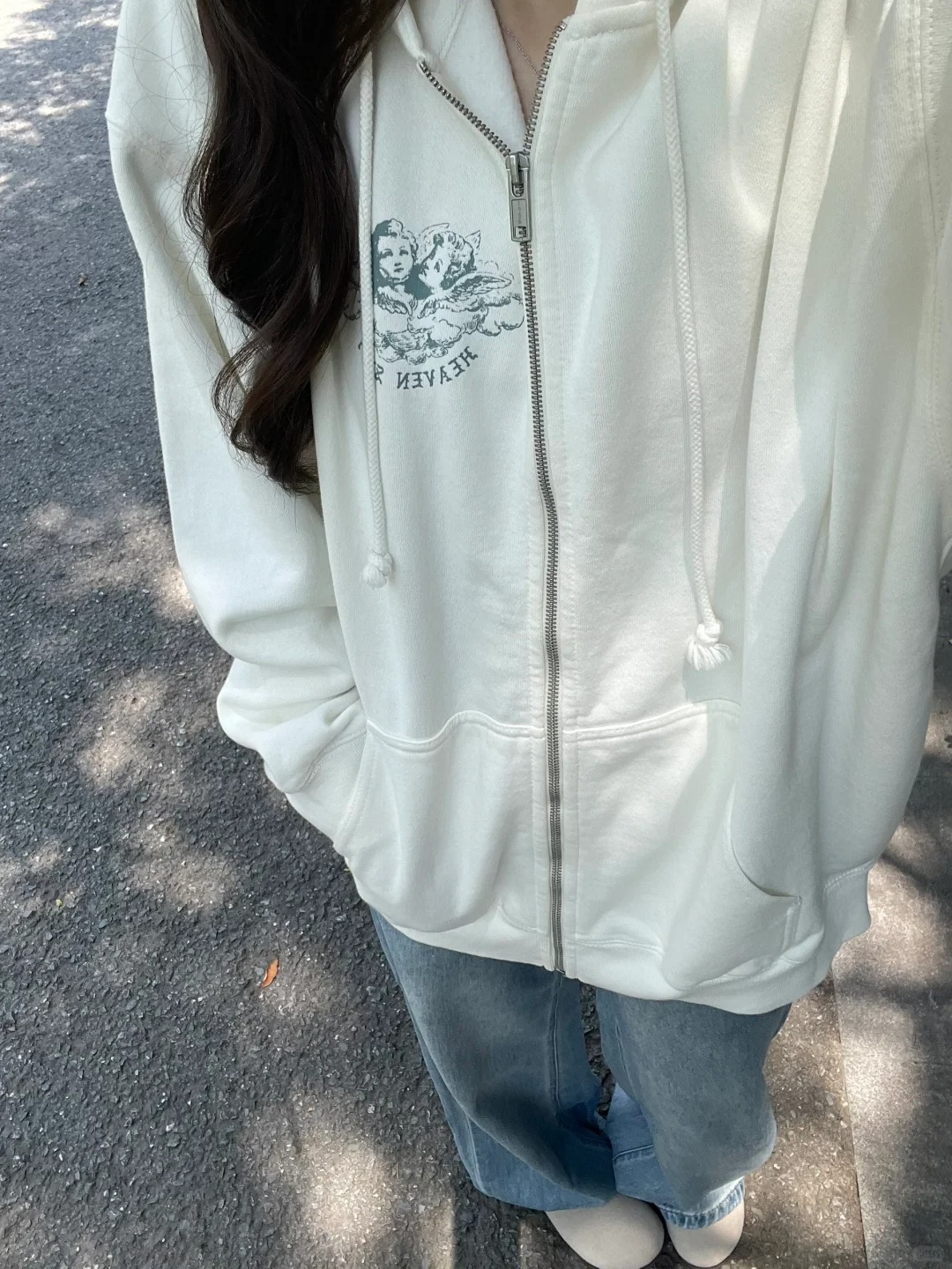 Vintage Zip Hoodie - เสื้อสเวตเชิ้ตมีซิปแบบสวมหัวสำหรับผู้หญิง สีขาว ผ้าฝ้าย สไตล์ลำลอง มีเชือกผูก เสื้อคลุมสไตล์วินเทจ