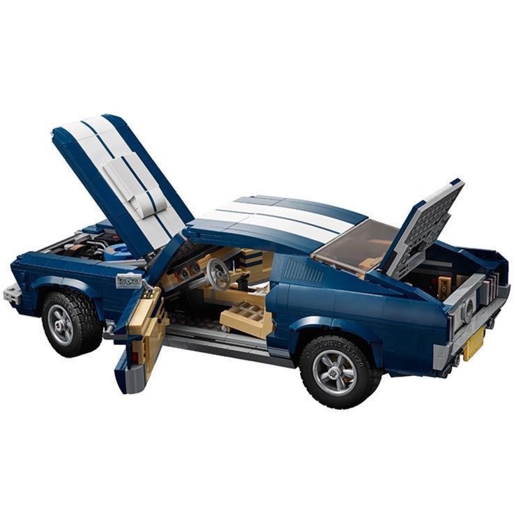 รถคูเป้สีน้ำเงินสไตล์เรโทร ชุด - Vintage Collectible Cars บทวิจารณ์และราคา