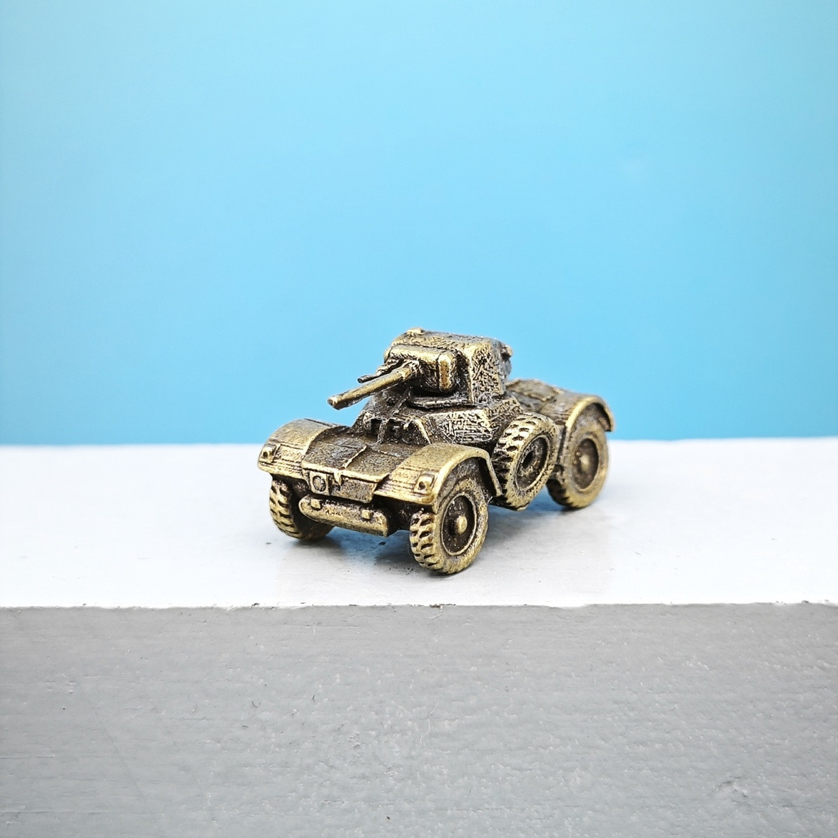 โมเดลรถหุ้มเกราะล้อทองเหลืองวิ - Vintage Collectible Cars บทวิจารณ์และราคา