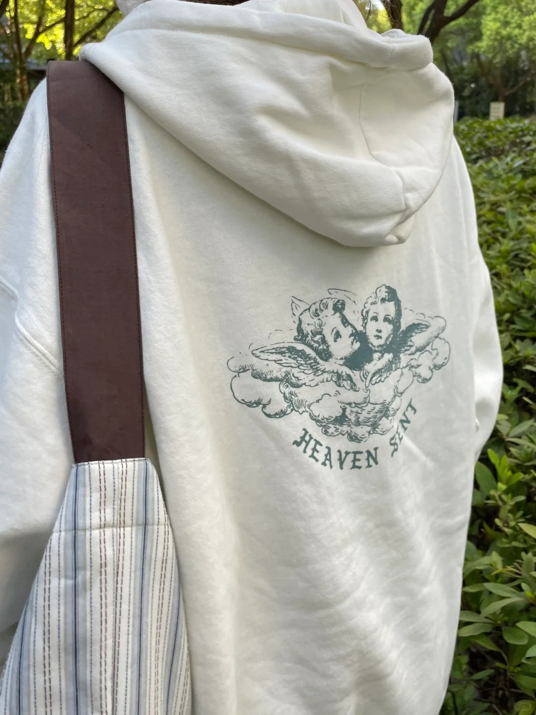 เสื้อสเวตเชิ้ตมีซิปแบบสวมหัวสำ - Vintage Zip Hoodie บทวิจารณ์และราคา