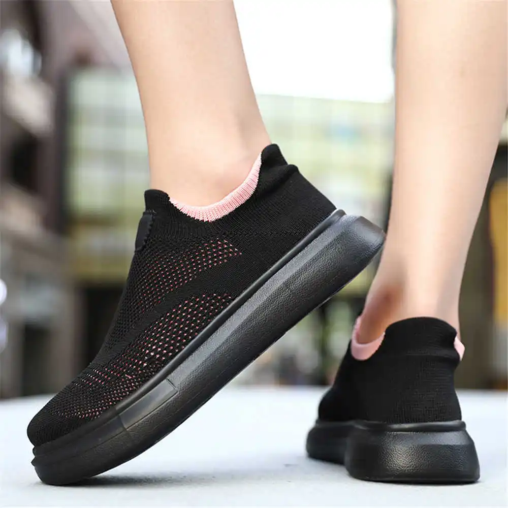 ถุงน่องแพลตฟอร์มรองเท้าสีน้ำตา - Most Expensive Vintage Collection บทวิจารณ์และราคา