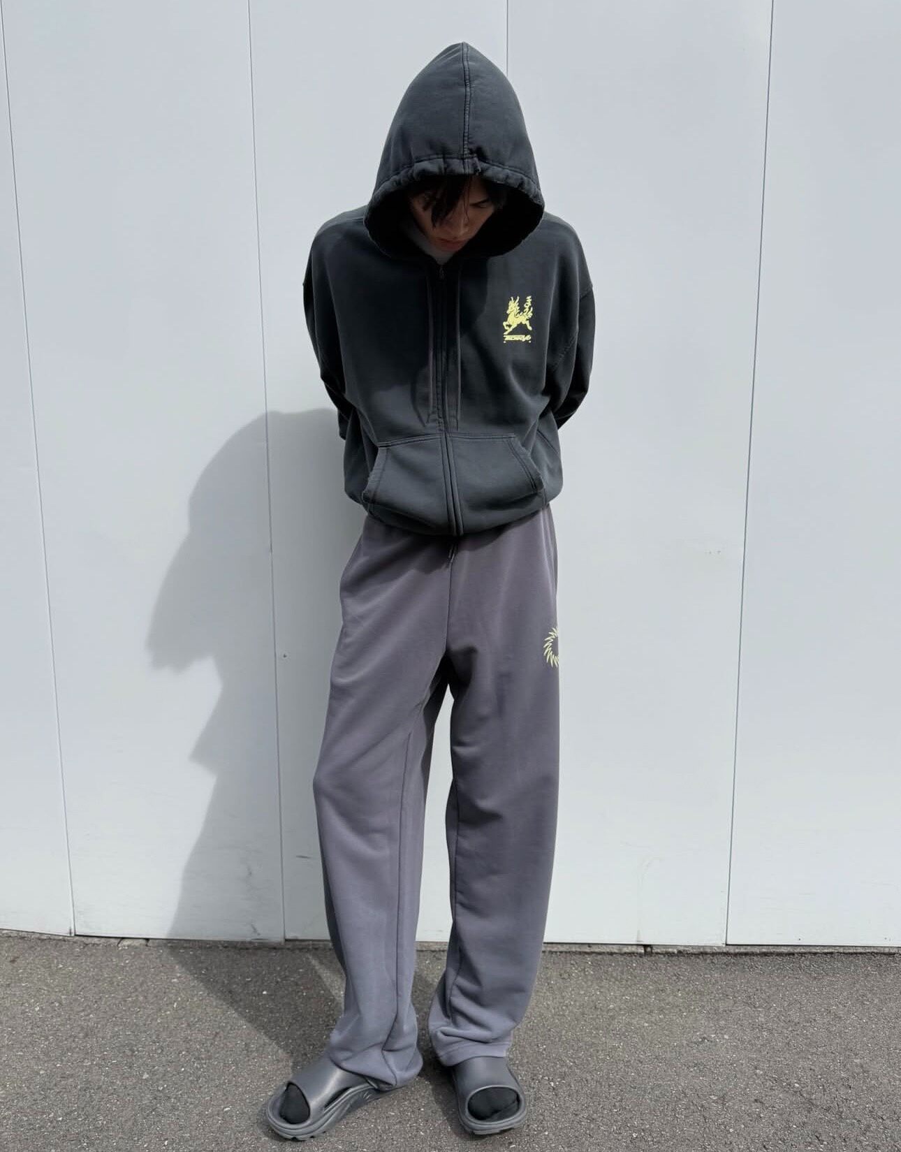 UVU TOKYO’26 ลิมิเต็ด เสื้อฮู้ - Vintage Zip Hoodie บทวิจารณ์และราคา