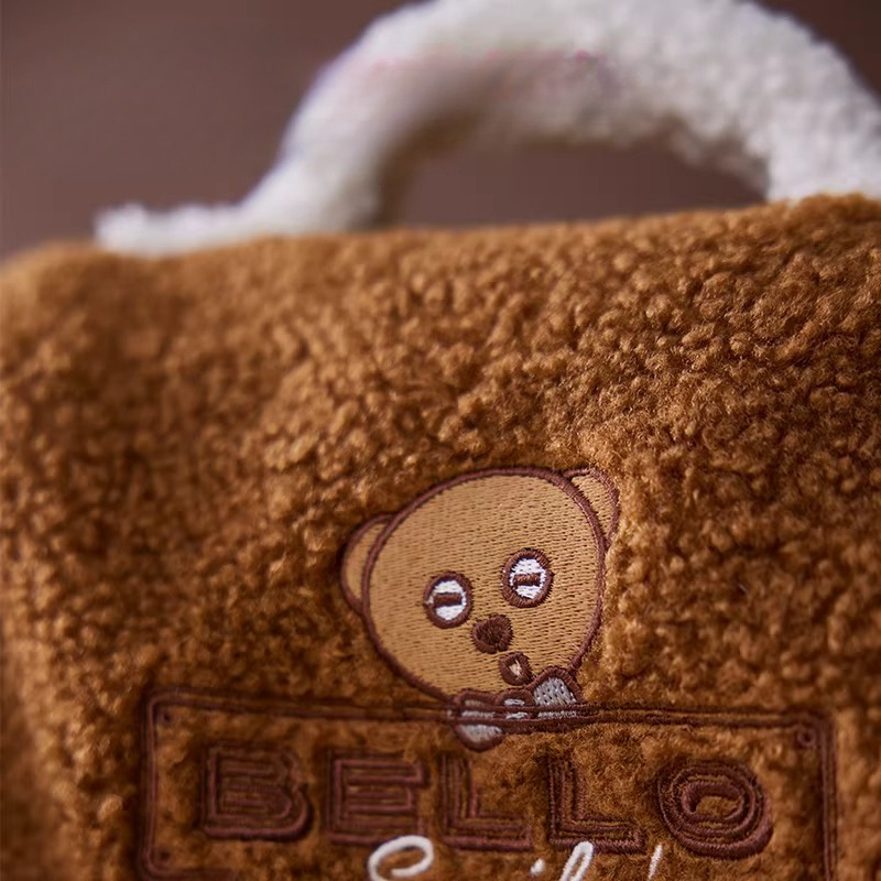 ยูนิเวอร์แซล สตูดิโอ มินเนี่ยน - Vintage Collectible Bears บทวิจารณ์และราคา